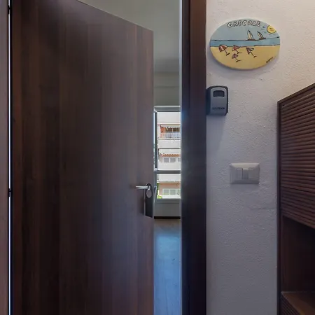 Hesa House 4*