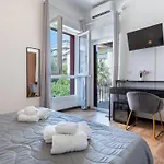 Hesa House Penzion 4*