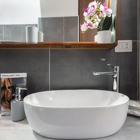 Hesa House Гостевой дом 3*