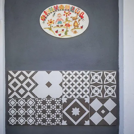 Hesa House Гостевой дом 3*