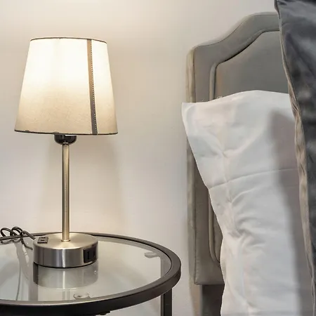 Hesa House كالياري